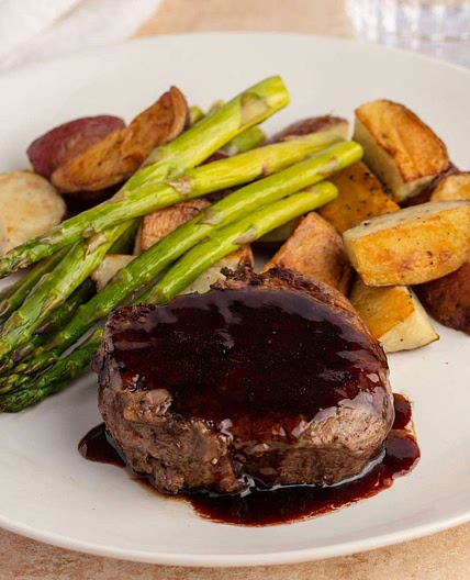 Filet Mignon with Rich Balsamic Glaze