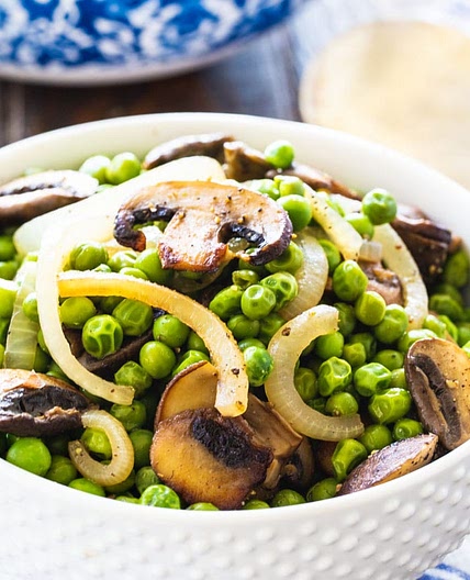 Buttery Peas and Mushrooms