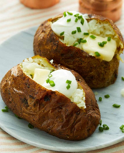 Easy Air Fryer Baked Potatoes