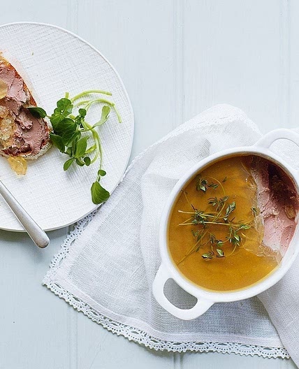 Chicken liver pâté with verjus and cider jelly