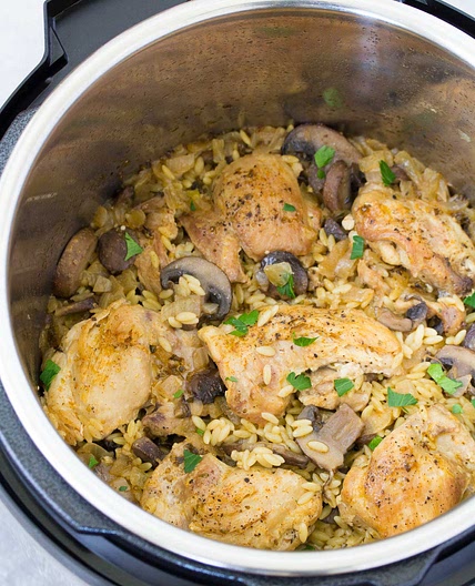 Instant Pot Chicken and Mushrooms