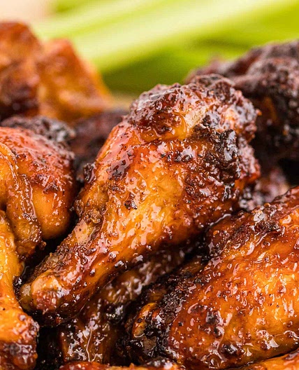 Air Fryer Chicken Wings with Sweet and Spicy Sauce