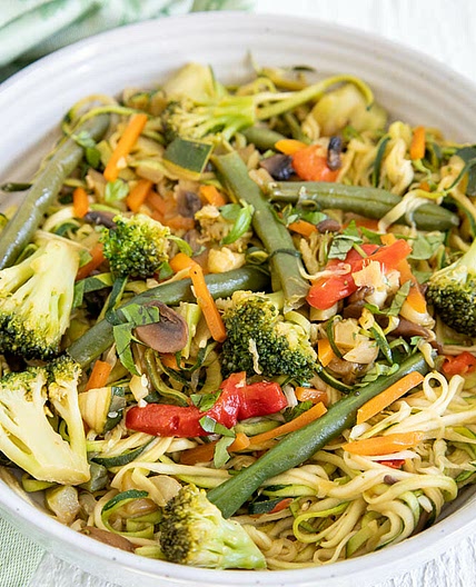 Frozen Vegetable Stir Fry With Zucchini Noodles