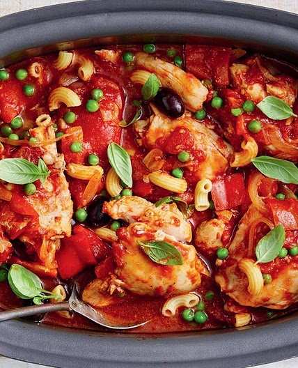 Slow cooker all-in-one chicken cacciatore recipe