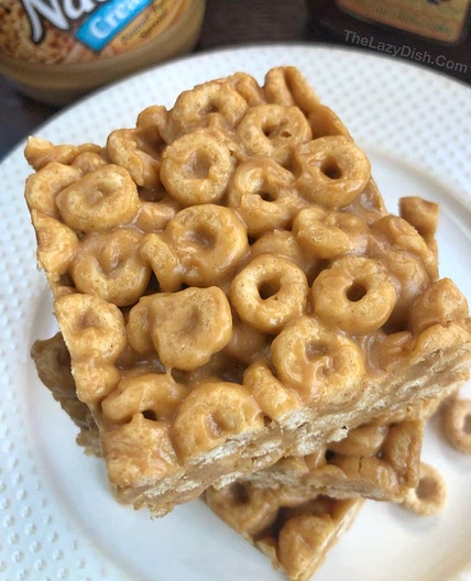 No-Bake Peanut Butter Cheerio Bars (3 Ingredients!)