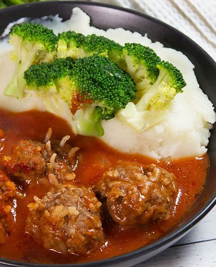 Mum's Porcupine Meatballs recipe