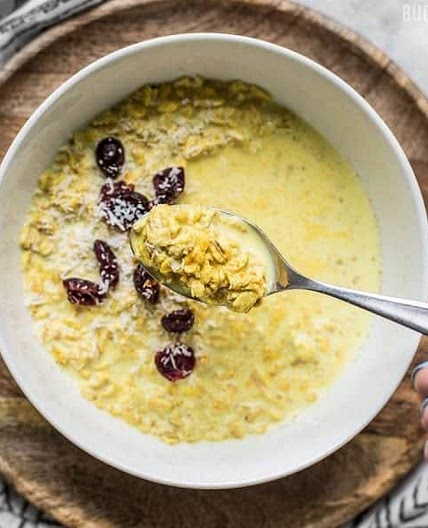 Golden Milk Overnight Oats