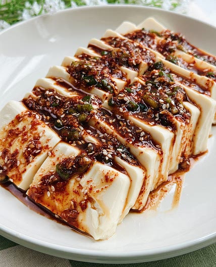 5-Minute Cold Silken Tofu with Spicy Chili Sauce