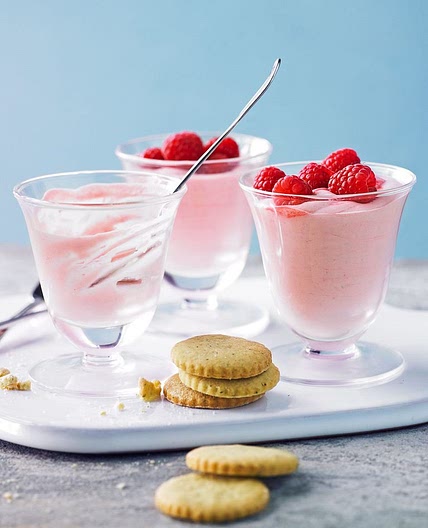 Raspberry mousse