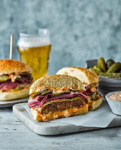 New York deli burger