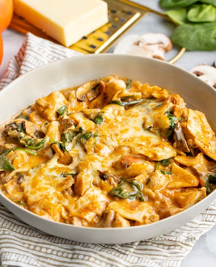 Creamy Coriander Chicken "Enchilada" Skillet with Spinach & Mushrooms