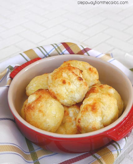 Low Carb and Keto Pão de Queijo