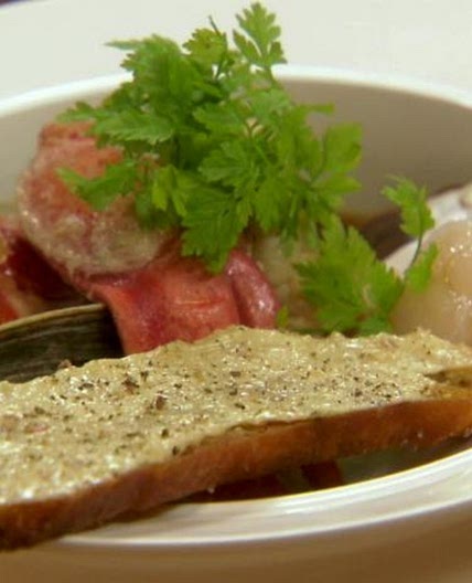 Seafood Stew With Garlic Rouille Croutons