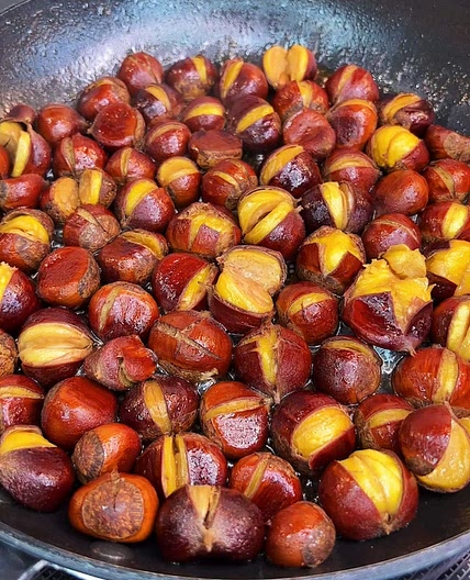 Pan Roasted Chestnuts (with Butter and Sugar) | 3 ingredients