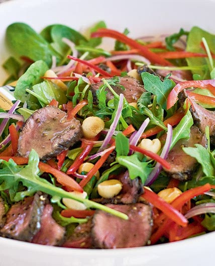 Barbecued kangaroo and macadamia salad with honey mustard dressing