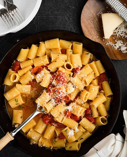30 Minute One-Pan Pasta Dinner (Vegetarian)
