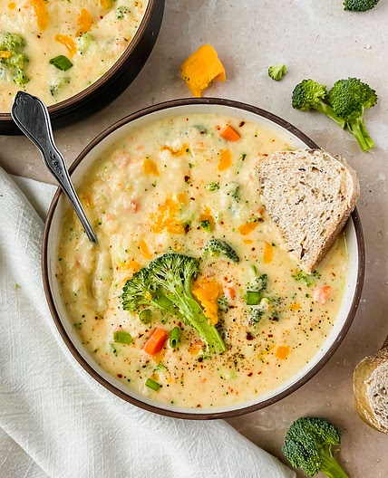 Broccoli White Cheddar Soup