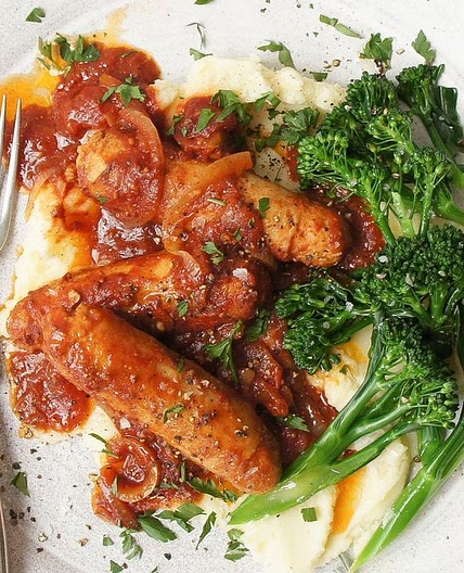 Slow Cooker Devilled Sausages