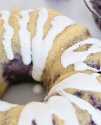 Pressure Cooker Berries and Cream Breakfast Cake