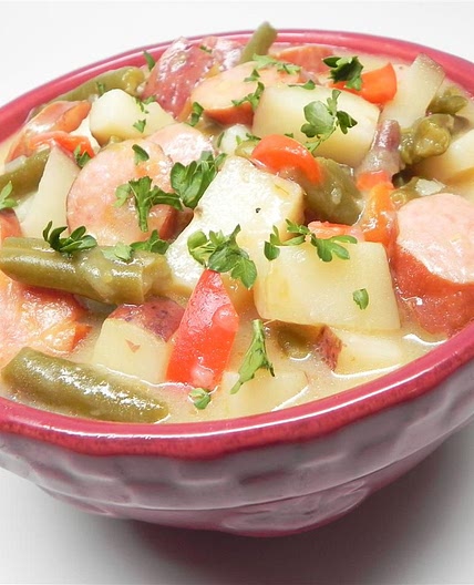 Cheddar Bratwurst Stew