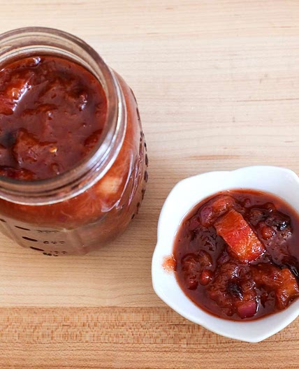 Quick and Easy Rhubarb Chutney