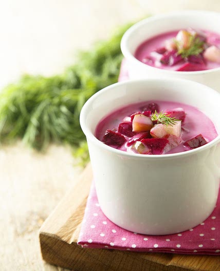 Lithuanian Cold Beet Soup (Saltibarsciai)