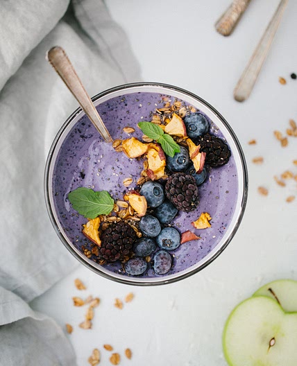 bol déjeuner complet aux bleuets & à la vanille