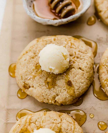 Crumbl Cornbread Cookie