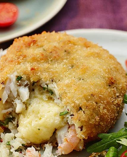 Melting middle smoked haddock and prawn fishcakes