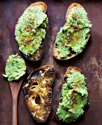 Toast with Lemony Pea Mash