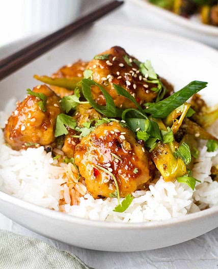Chinese-Style Ginger Pork Meatballs and Broccoli