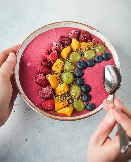 Rainbow Smoothie Bowl (Vegan)