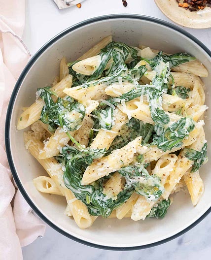Pasta with Spinach Sauce