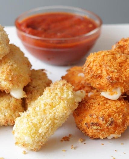 Air Fryer Mozzarella Sticks