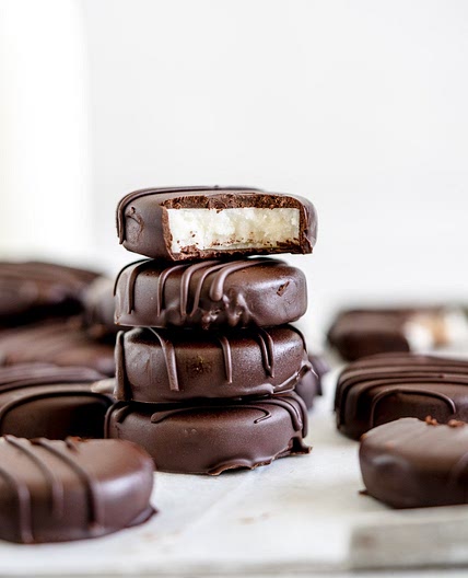 6 Ingredient Peppermint Patties