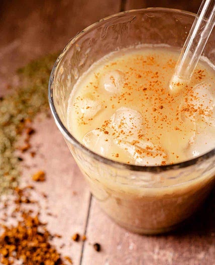 Iced Dandelion Chaga Latte