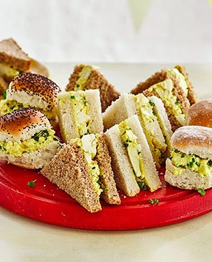 Egg-less mayo sandwiches