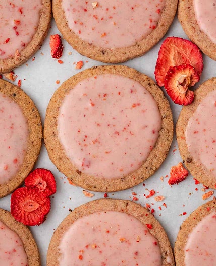 Strawberry Shortbread Cookies