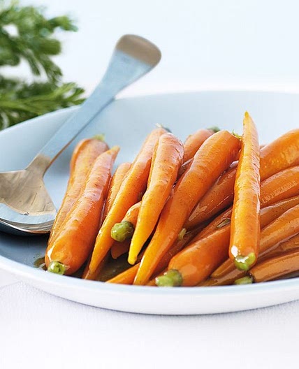 Cinnamon-glazed carrots