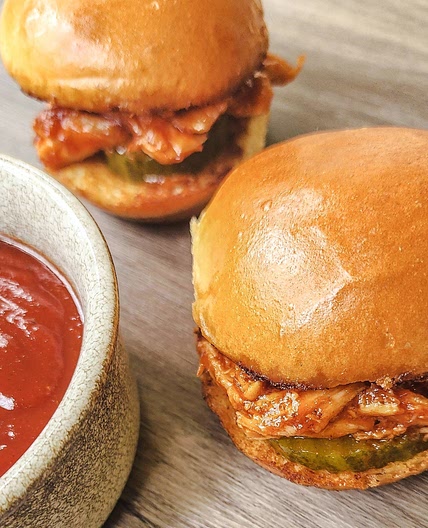 Barbecue Chicken Sliders