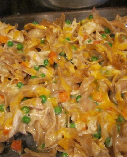 Hearty Chicken & Noodle Casserole