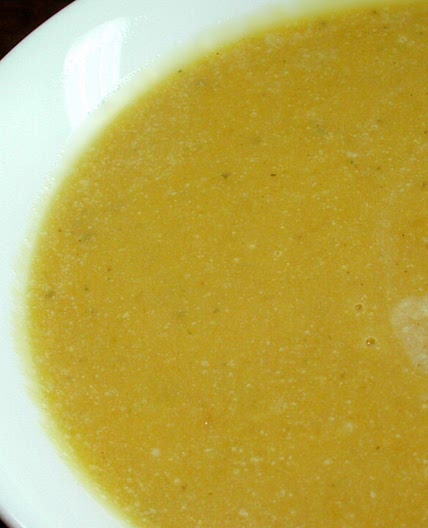 Vegan Pumpkin Curry Soup