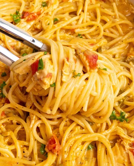 Crock Pot Chicken Spaghetti