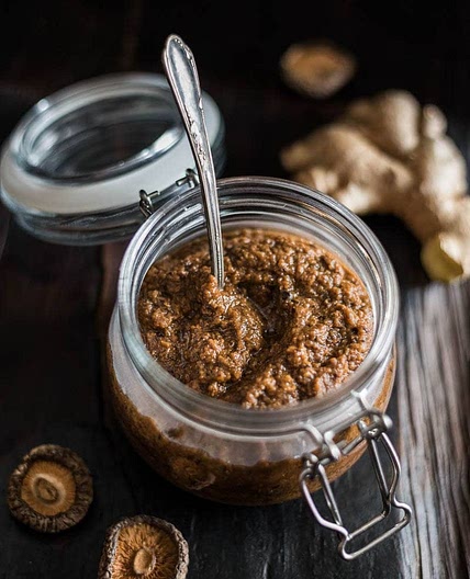 Homemade Vegetarian Oyster Sauce (Vegan Stir Fry Sauce)