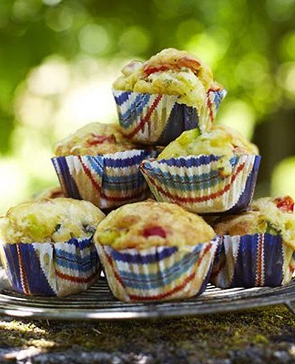 Brie, courgette & red pepper muffins