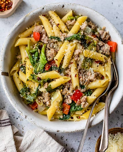 Escarole Pasta with Sausage and Peppers