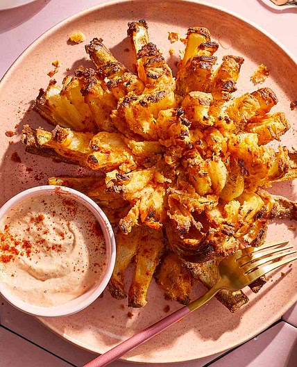 Air Fryer Blooming Onion