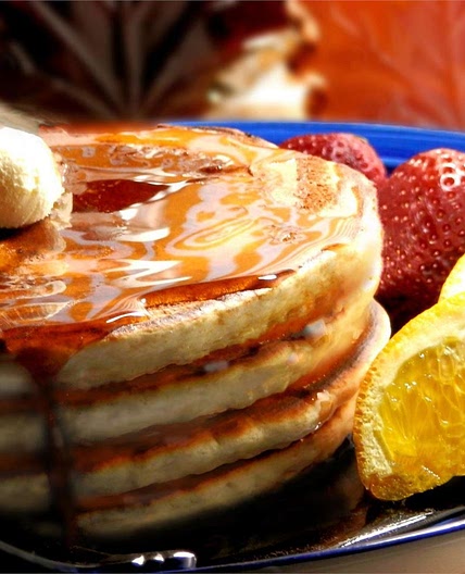 Truck-Stop Buttermilk Pancakes