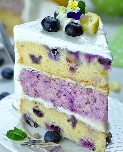 Lemon Blueberry Cheesecake Cake