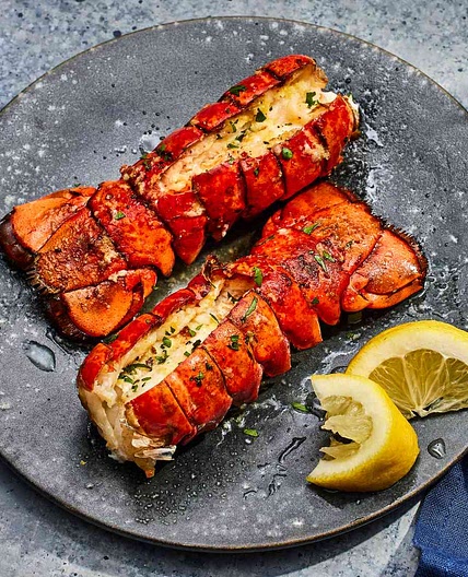 Air Fryer Lobster Tails with Lemon-Garlic Butter